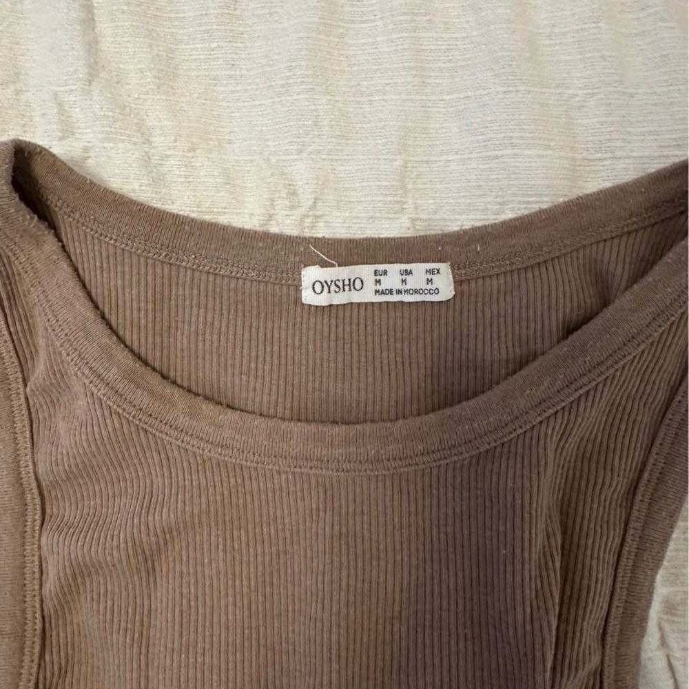 Tank top bundle - Picture 7 of 7
